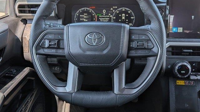 2025 Toyota Tacoma TRD Sport HV