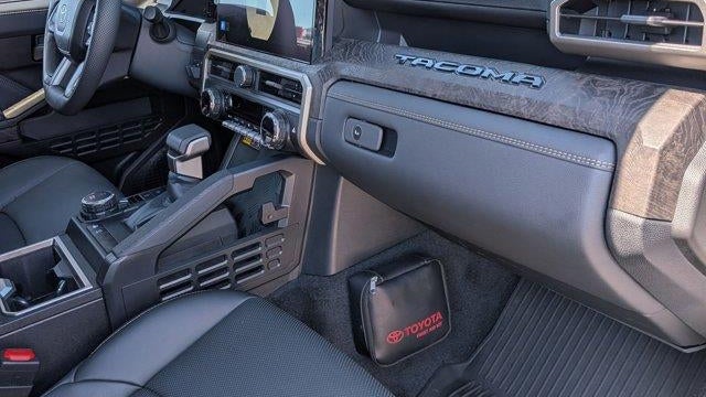 2025 Toyota Tacoma TRD Sport HV