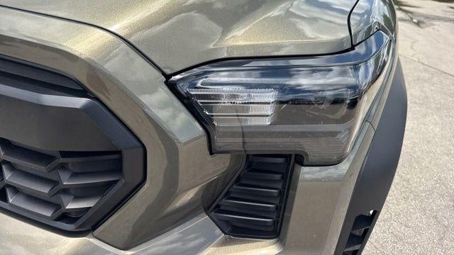 2025 Toyota Tacoma Trailhunter HV