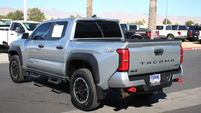 2024 Toyota Tacoma TRD Sport HV
