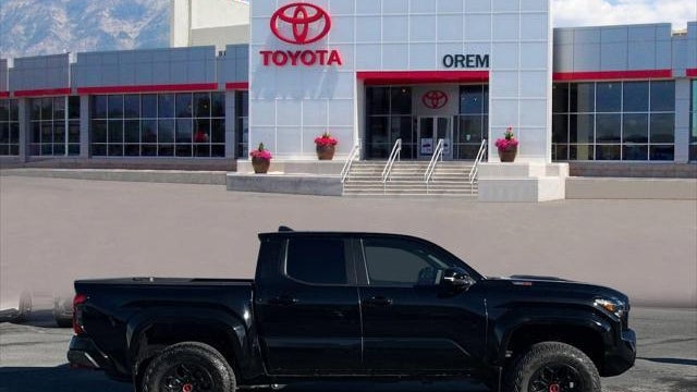 2024 Toyota Tacoma TRD Sport HV