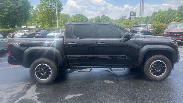 2024 Toyota Tacoma TRD Sport HV