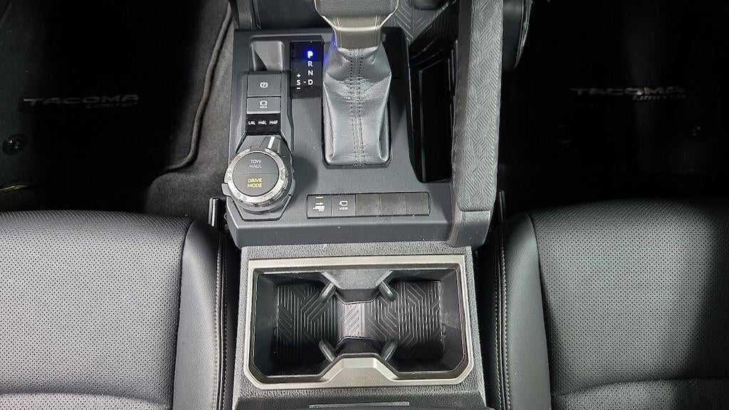 2024 Toyota Tacoma TRD Sport HV