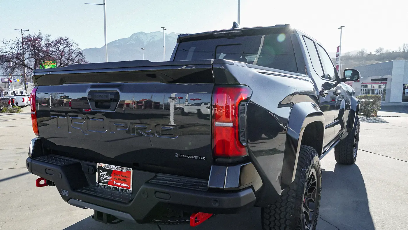 2025 Toyota Tacoma TRD Off-Road HV