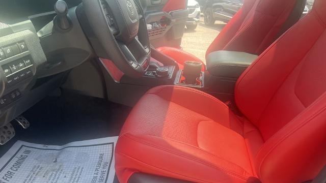 Preowned 2025 Toyota Tacoma TRD Sport HV for Sale