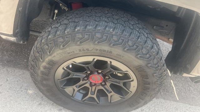 2025 Toyota Tacoma TRD Sport HV