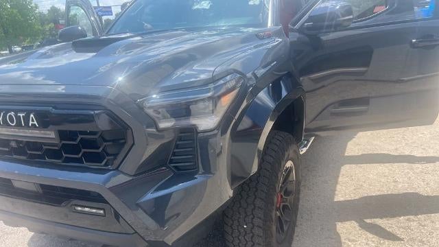 2025 Toyota Tacoma TRD Sport HV