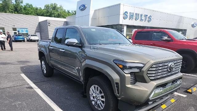 2025 Toyota Tacoma TRD Sport HV