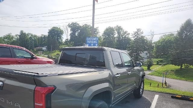 2025 Toyota Tacoma TRD Sport HV