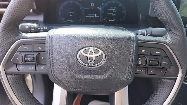2025 Toyota Tacoma TRD Sport HV