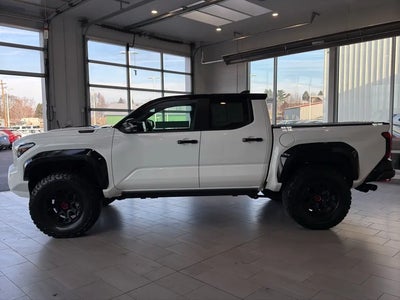 2025 Toyota Tacoma 4X4 Trailhunter HV 4DR Double Cab 6.1 FT LB