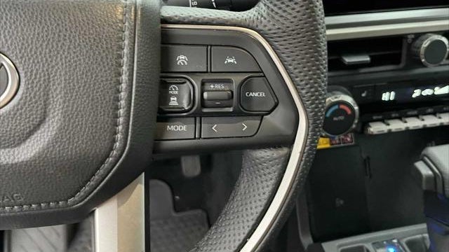 2025 Toyota Tacoma Trailhunter HV