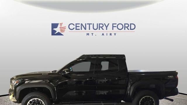 2025 Toyota Tacoma TRD Sport HV