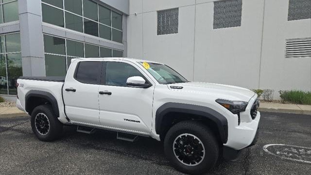 2025 Toyota Tacoma TRD Sport HV