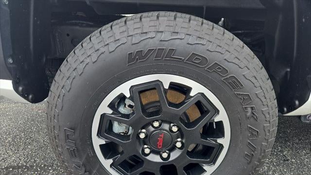 2025 Toyota Tacoma TRD Sport HV
