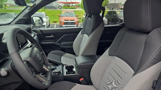 2025 Toyota Tacoma TRD Sport HV