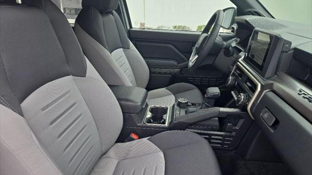 2025 Toyota Tacoma TRD Sport HV