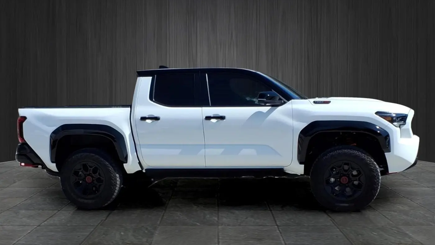 2026 Toyota Tacoma TRD Sport HV