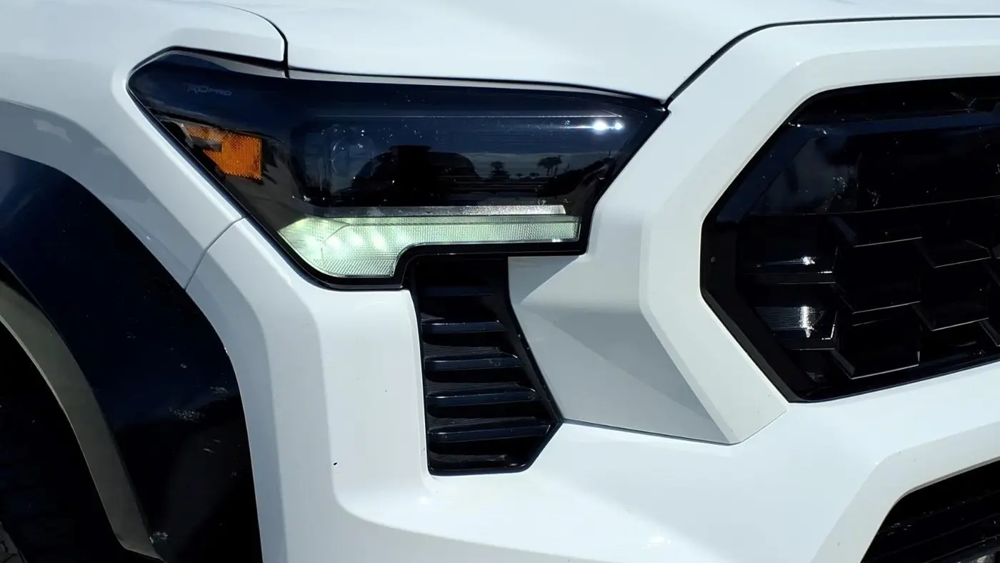 2026 Toyota Tacoma TRD Sport HV