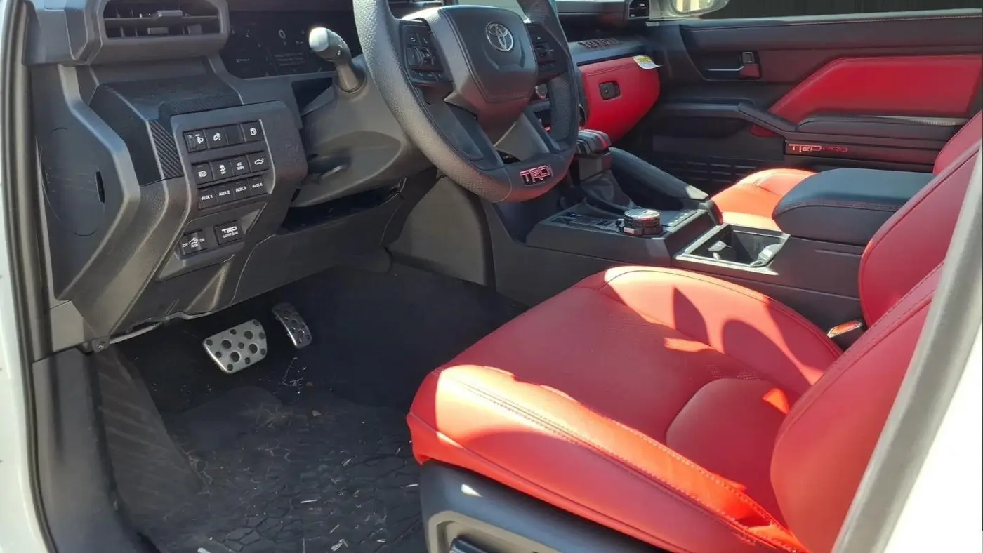 2026 Toyota Tacoma TRD Sport HV