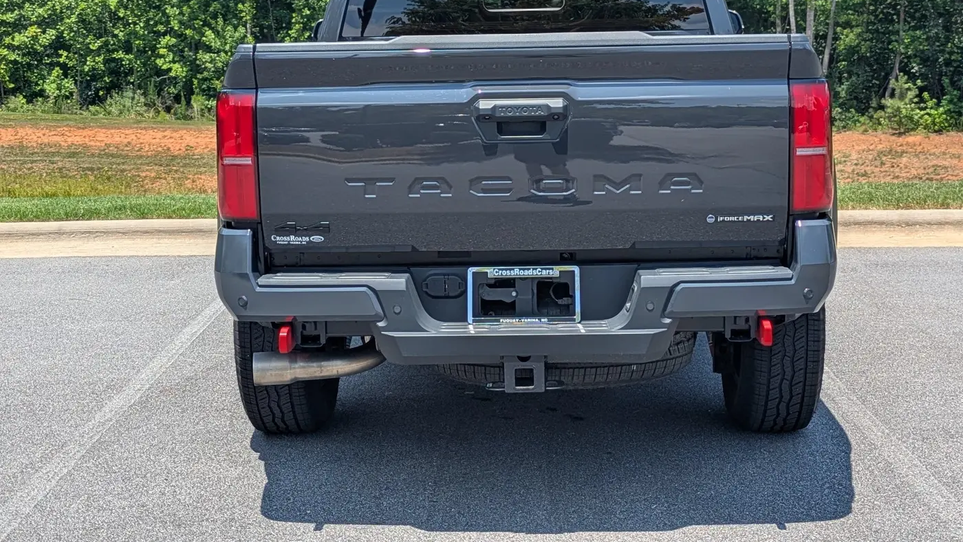 2025 Toyota Tacoma TRD Off-Road HV