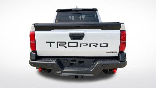 2026 Toyota Tacoma TRD Sport HV