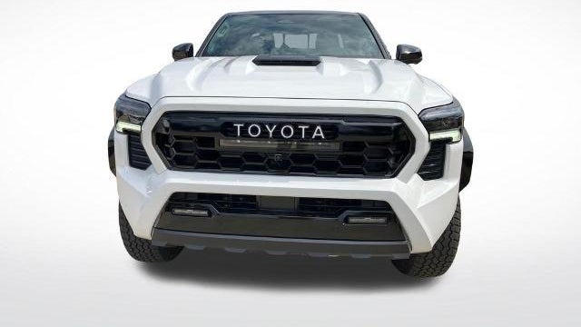 2026 Toyota Tacoma TRD Sport HV