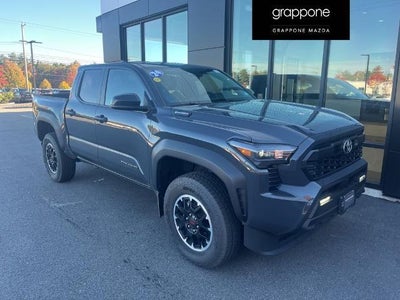 2024 Toyota Tacoma 4X4 TRD Sport HV 4DR Double Cab 5.0 FT SB
