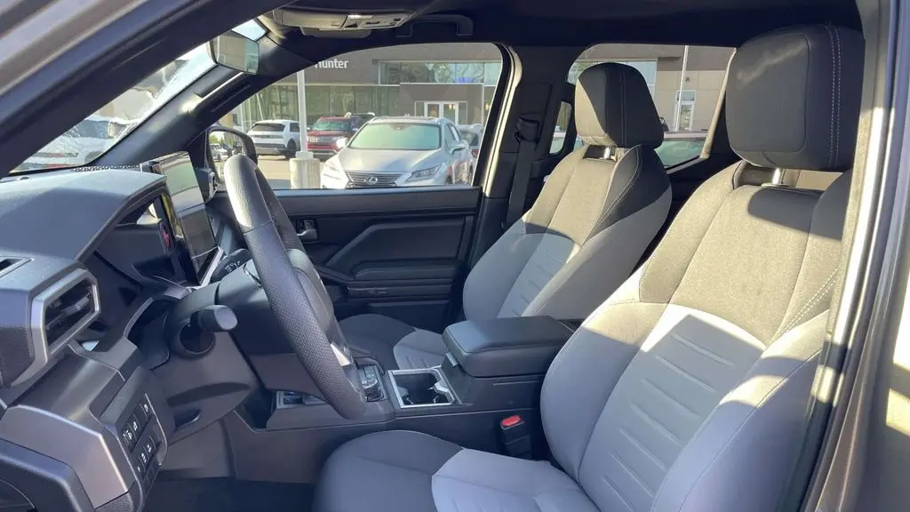 2025 Toyota Tacoma Trailhunter HV