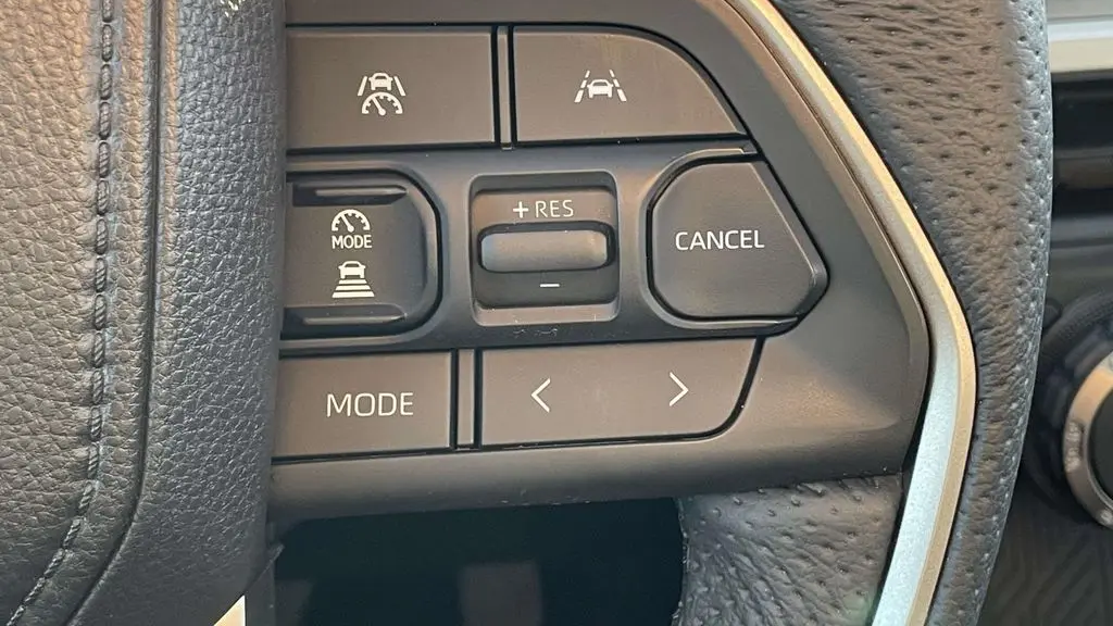 2025 Toyota Tacoma Trailhunter HV