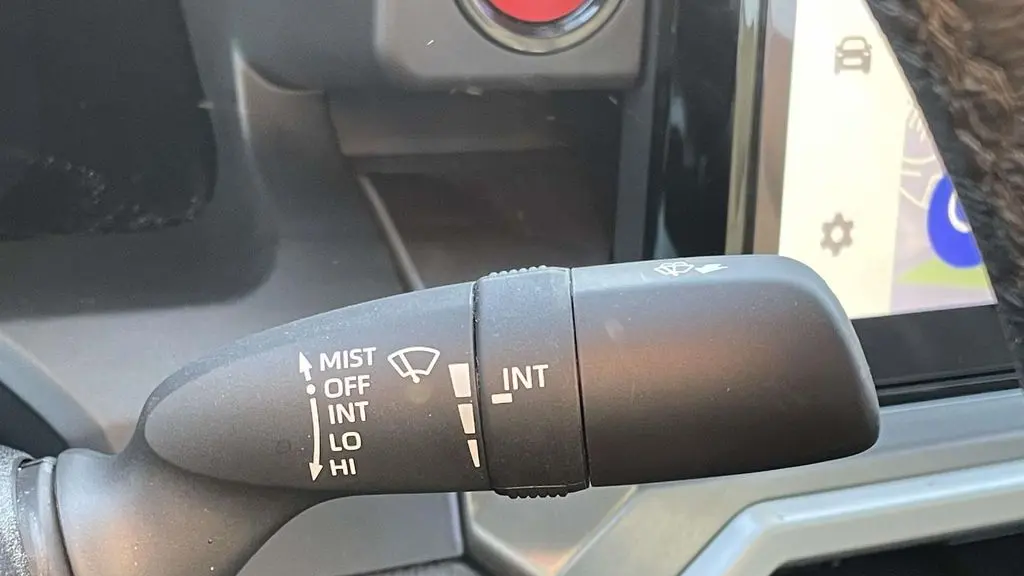 2025 Toyota Tacoma Trailhunter HV