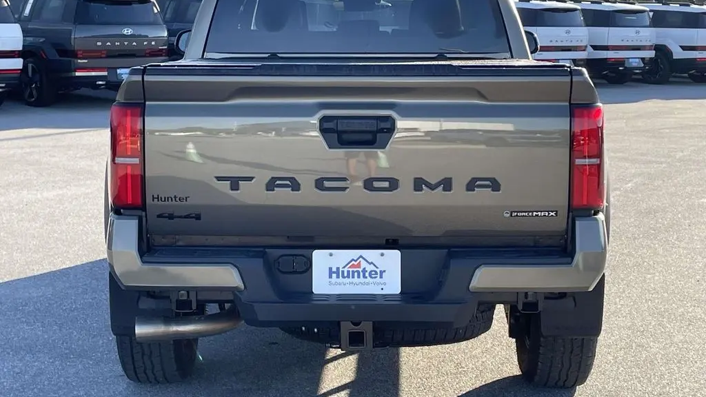 2025 Toyota Tacoma Trailhunter HV