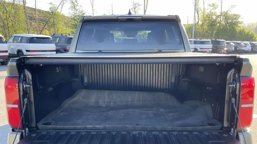 2025 Toyota Tacoma Trailhunter HV