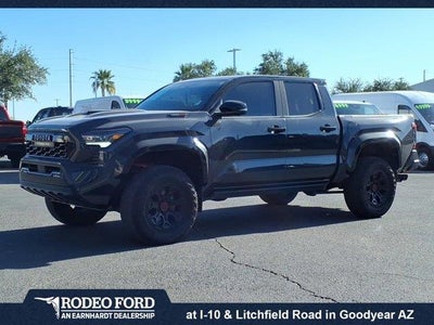 2024 Toyota Tacoma 4X4 TRD Sport HV 4DR Double Cab 5.0 FT SB