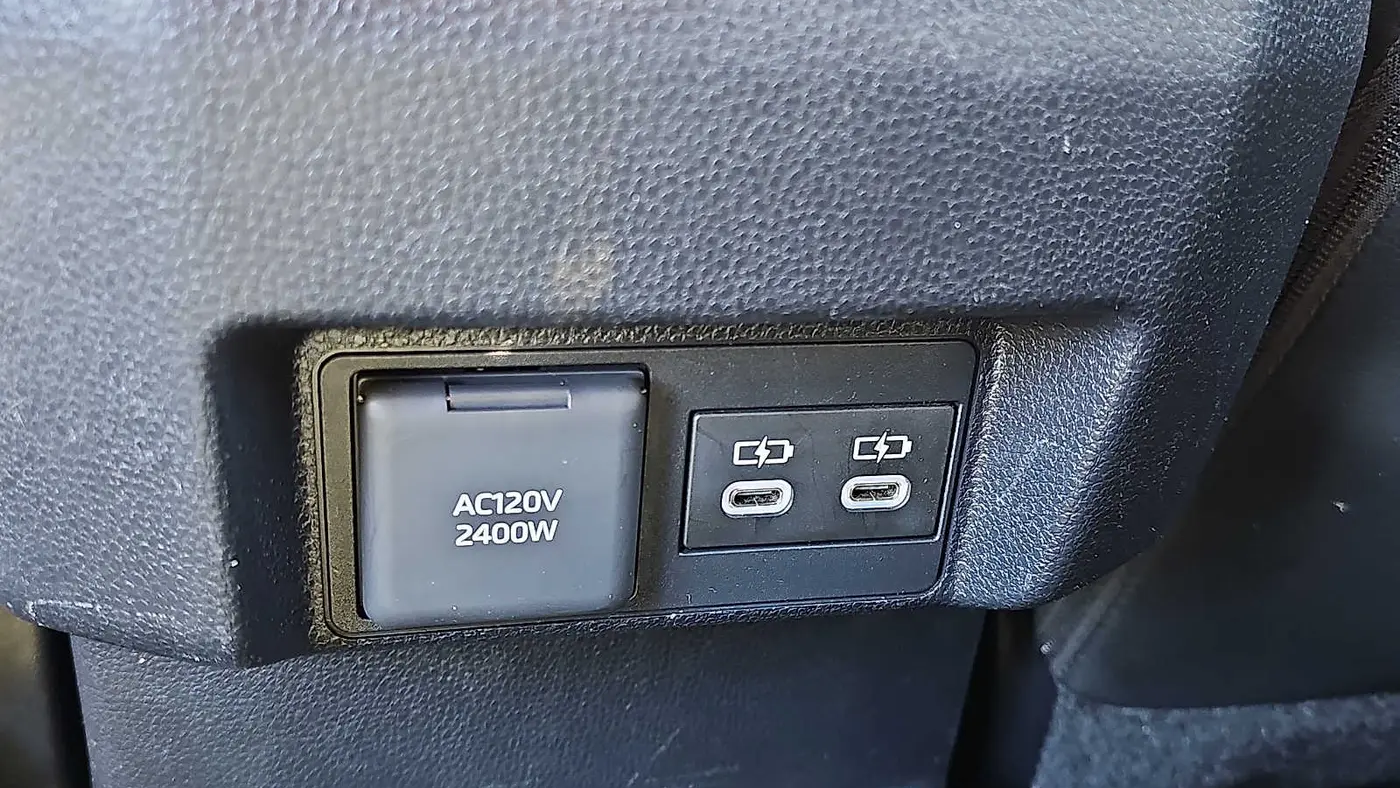 2025 Toyota Tacoma Trailhunter HV