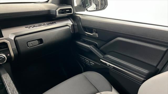 2024 Toyota Tacoma TRD Sport HV