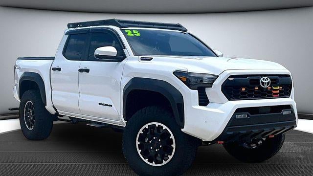 2025 Toyota Tacoma TRD Sport HV