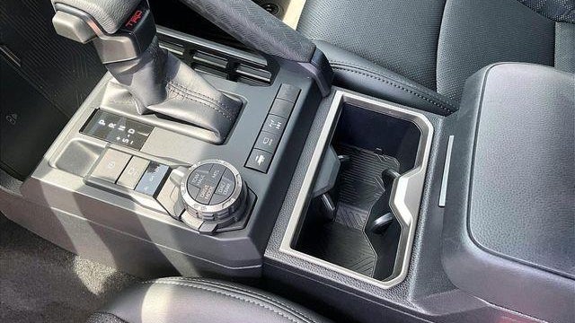 2025 Toyota Tacoma TRD Sport HV