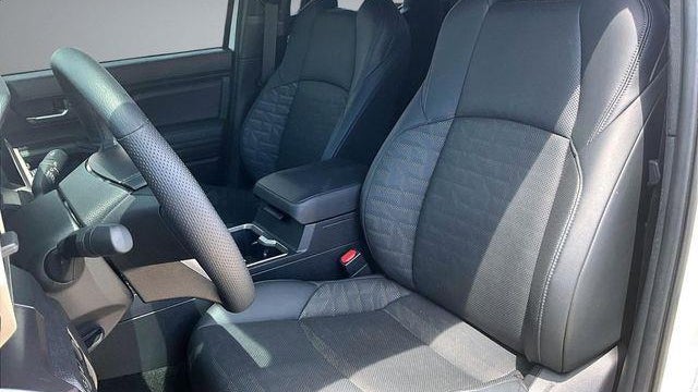 2025 Toyota Tacoma TRD Sport HV