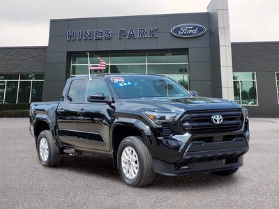 2024 Toyota Tacoma 4X4 SR 4DR Double Cab 5.0 FT SB 8A
