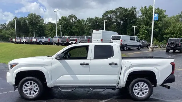 2024 Toyota Tacoma SR