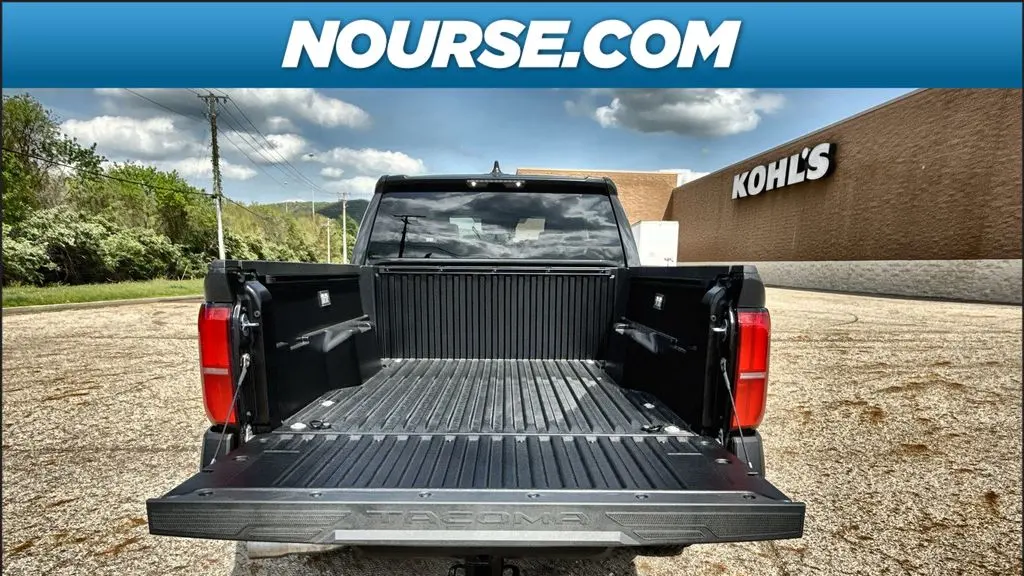 2025 Toyota Tacoma SR