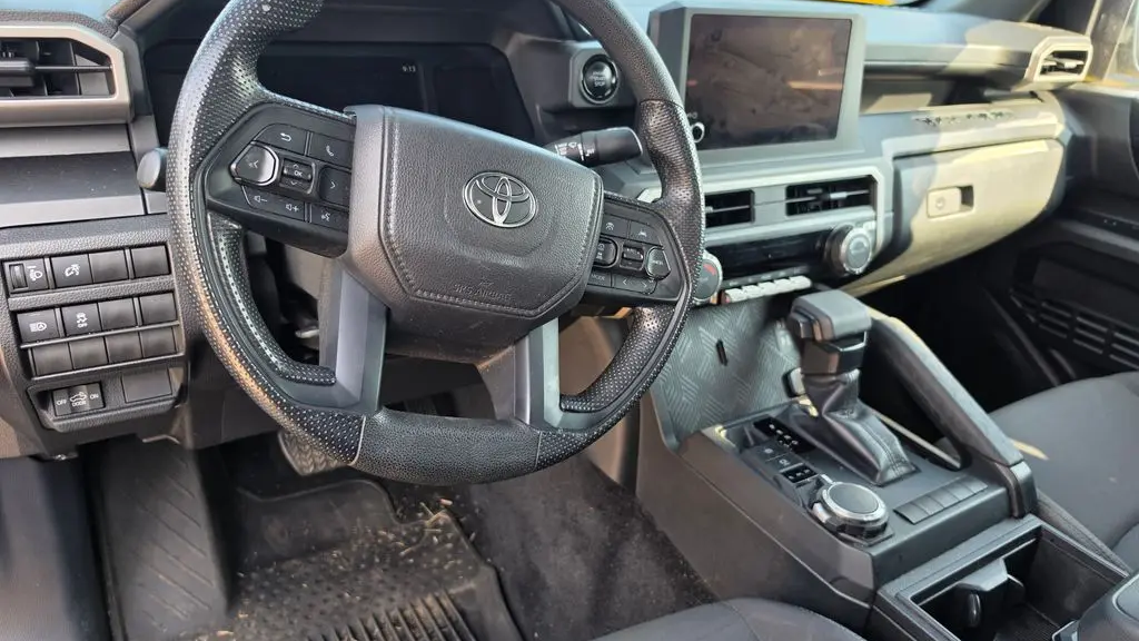 2025 Toyota Tacoma SR