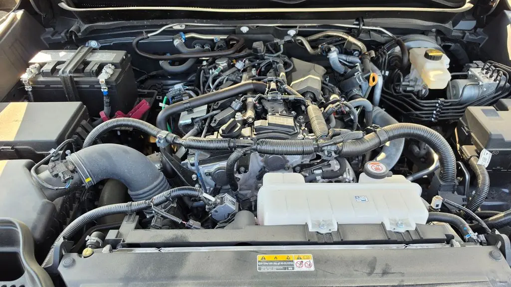 2025 Toyota Tacoma SR