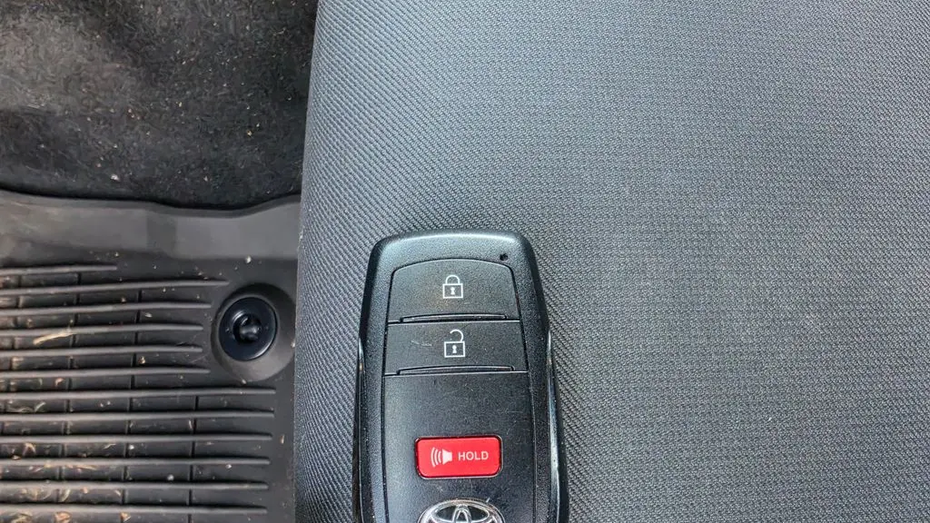 2025 Toyota Tacoma SR