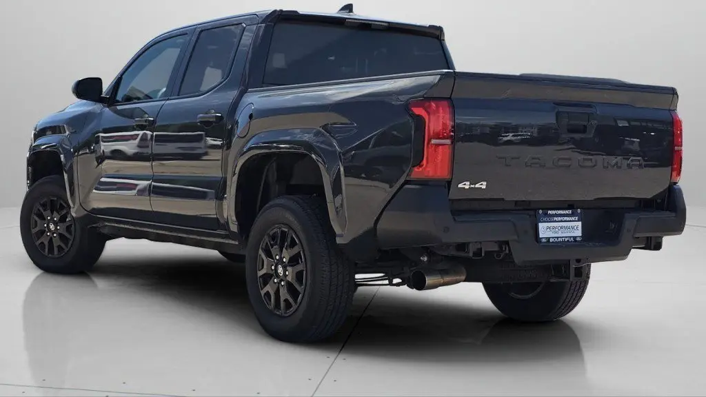2025 Toyota Tacoma SR
