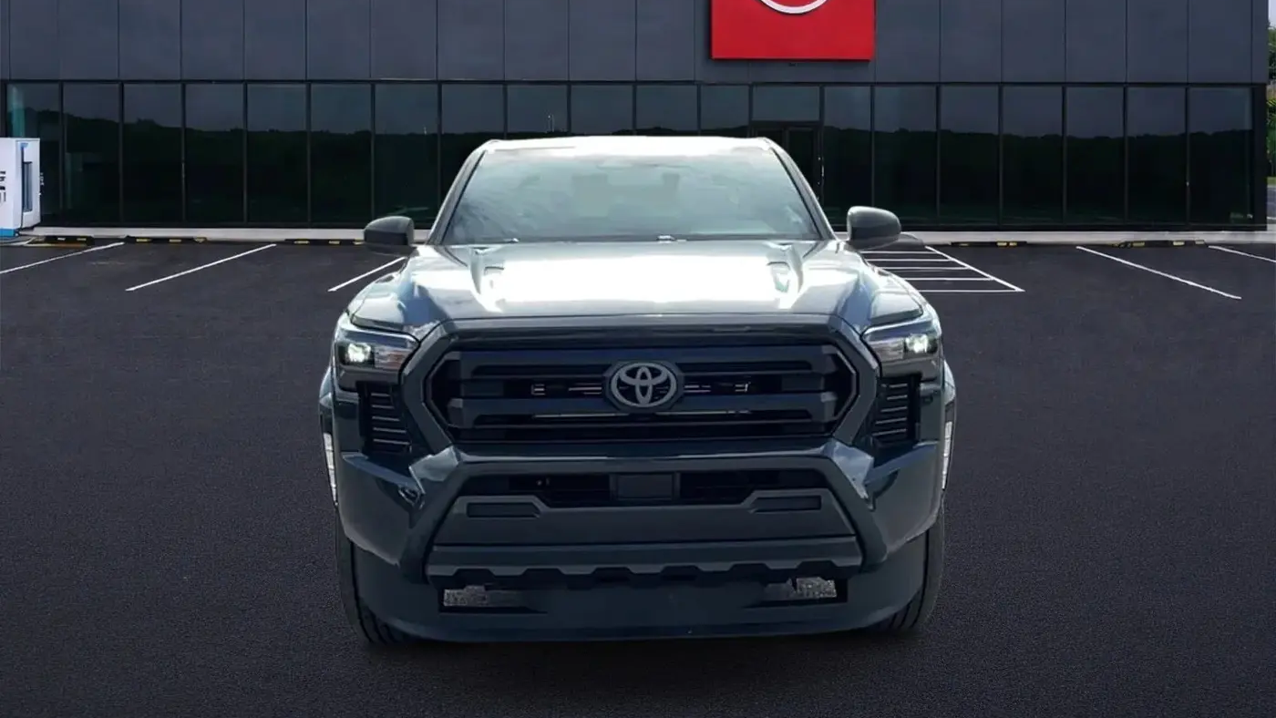 2025 Toyota Tacoma SR