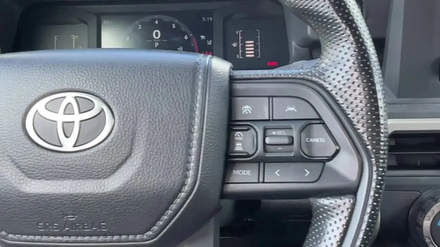 2025 Toyota Tacoma SR