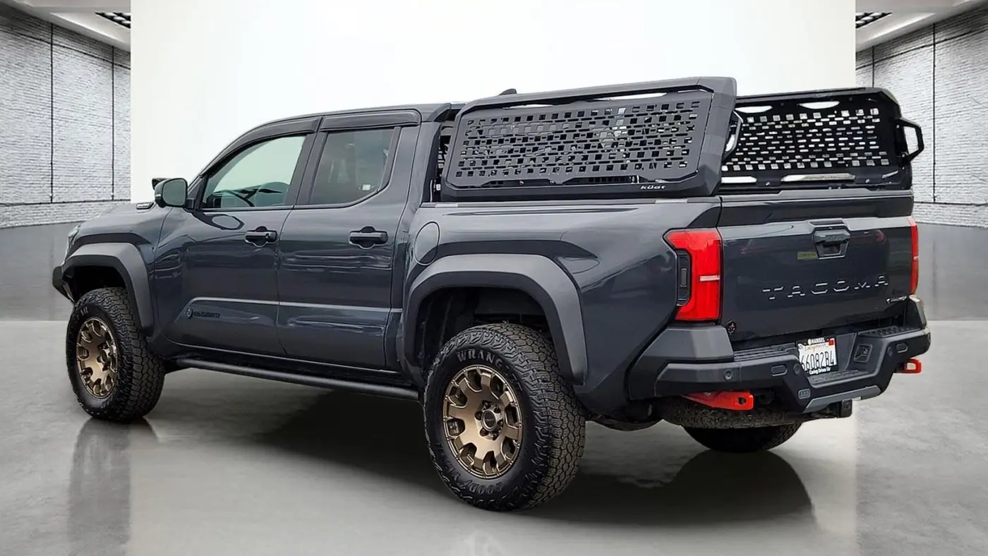2024 Toyota Tacoma Trailhunter HV