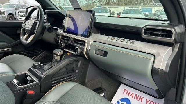 2024 Toyota Tacoma Trailhunter HV